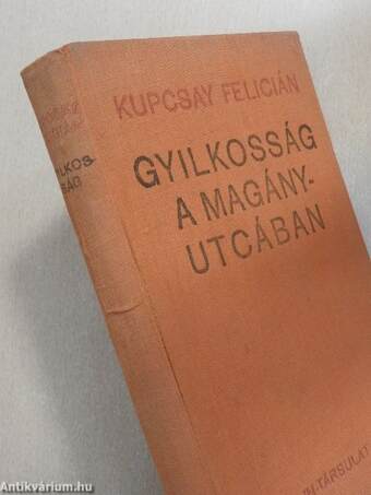 Gyilkosság a Magány-utcában