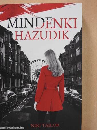 Mindenki hazudik