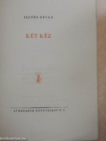 Két kéz