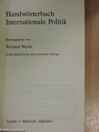 Handwörterbuch Internationale Politik