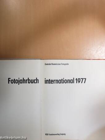 Fotojahrbuch International 1977