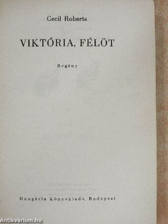 Viktória, félöt