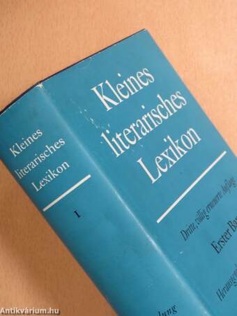 Kleines literarisches Lexikon I-II.