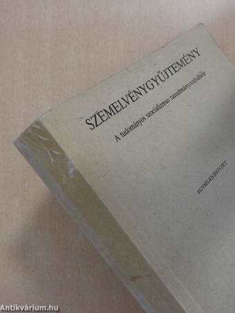 Szemelvénygyűjtemény a tudományos szocializmus tanulmányozásához