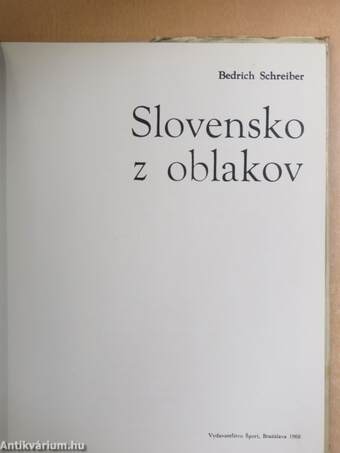 Slovensko z oblakov