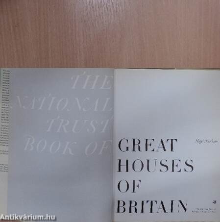 The National Trust Book of Great Houses of Britain