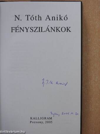 Fényszilánkok (aláírt példány)