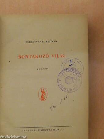 Bontakozó világ