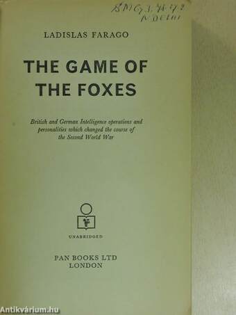 The game of the foxes