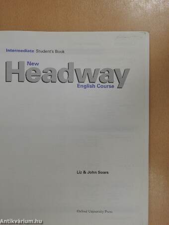 New Headway English Course - Intermediate - Student's Book