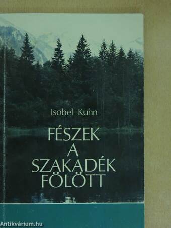 Fészek a szakadék fölött