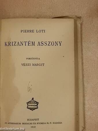 Krizantém asszony