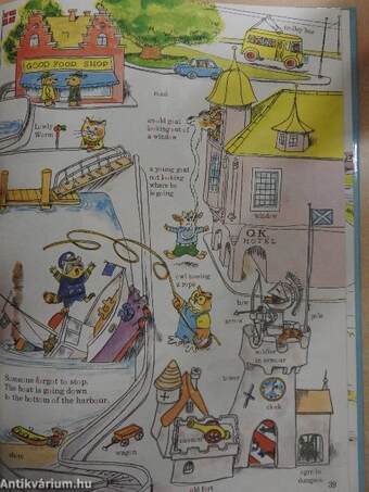 Richard Scarry's ABC Word Book