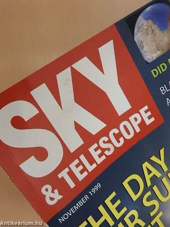 Sky & Telescope November 1999