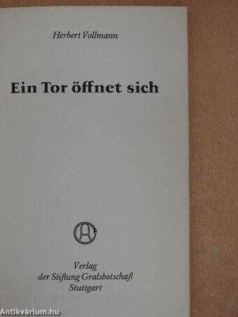 Ein Tor öffnet sich