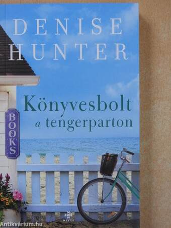 Könyvesbolt a tengerparton