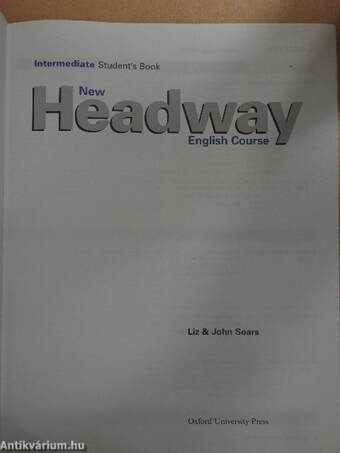 New Headway English Course - Intermediate - Student's Book