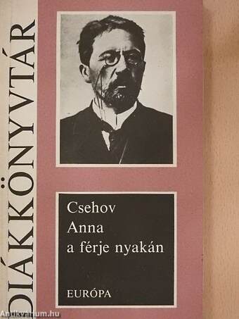 Anna a férje nyakán