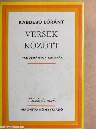 Versek között