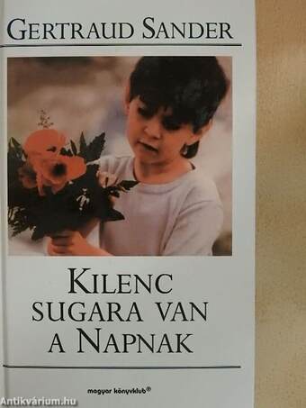 Kilenc sugara van a Napnak