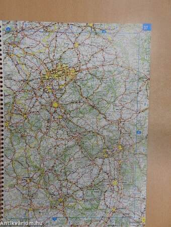 Europe 2002 Touring and Motoring Atlas