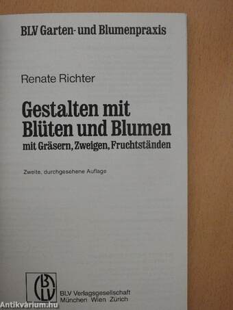 Gestalten mit Blüten und Blumen, mit Gräsern, Zweigen, Fruchtständen