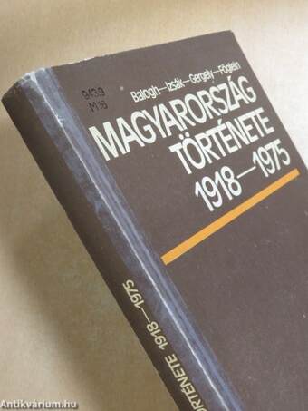 Magyarország története 1918-1975