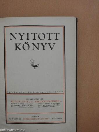 Nyitott könyv