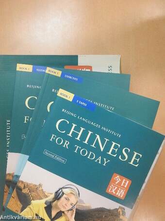 Chinese for Today 1. - Textbook/Exercises - 5 kazettával