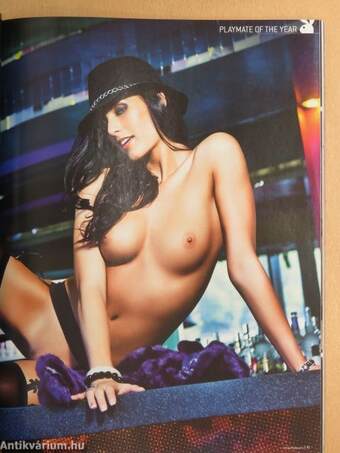 Playboy 2010. október
