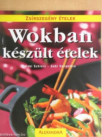 Wokban készült ételek