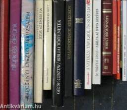 "15 kötet vallásos irodalmi mű"