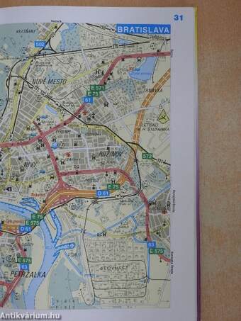 444 turisztikai látványosság Szlovákiában