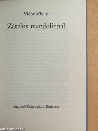 Zászlós mandolinnal