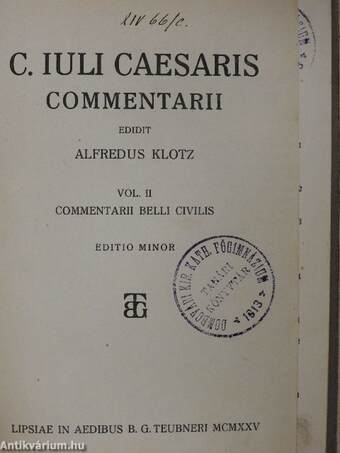 C. Iuli Caesaris Commentarii II.