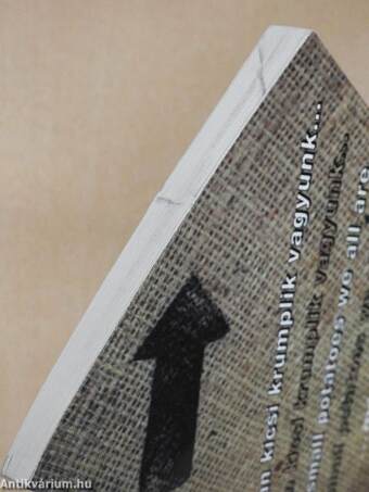 Olyan kicsi krumplik vagyunk... még 500 idézet