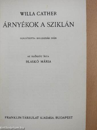 Árnyékok a sziklán