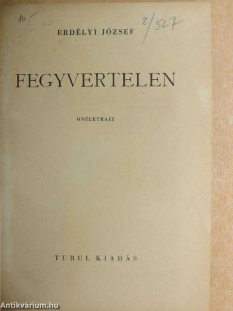 Fegyvertelen (Tiltólistás kötet)
