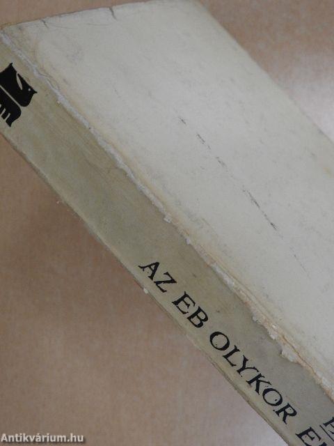 Az eb olykor emeli lábát