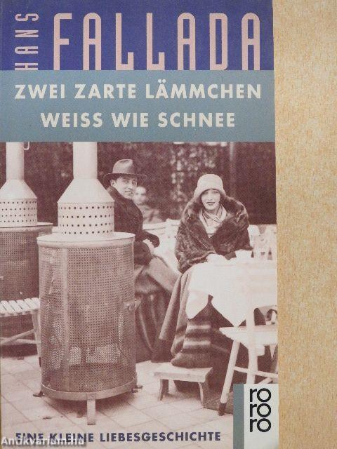 Zwei zarte Lämmchen weiss wie Schnee