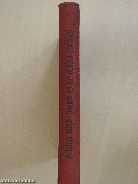 Julika és az ötödik osztály