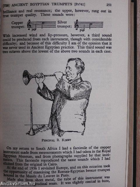 Music Book of Hinrichsen's Musical Year Book VII.