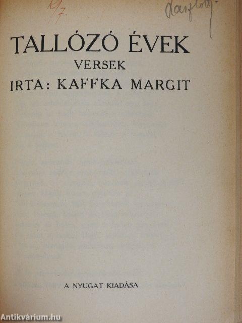 Két kritika/Gyulai Pál estéje/Szinházi dolgok/Tallózó évek/A halál küszöbén