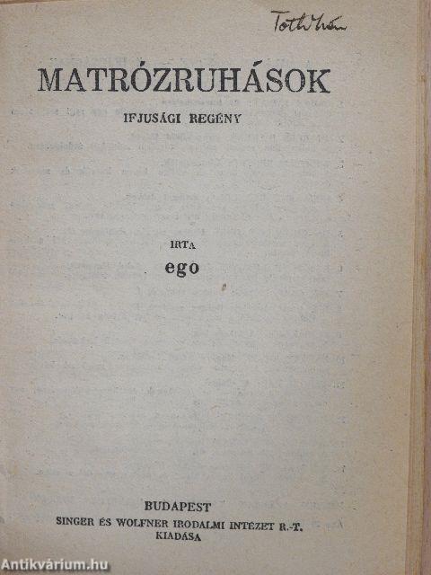 Matrózruhások