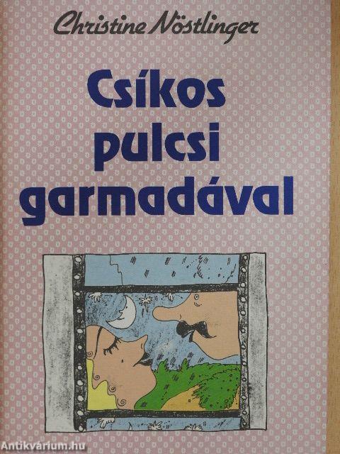 Csíkos pulcsi garmadával