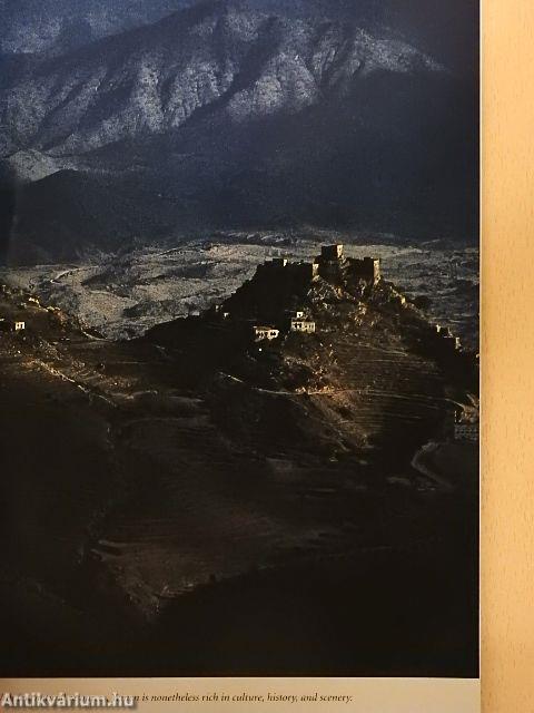 National Geographic April 2000