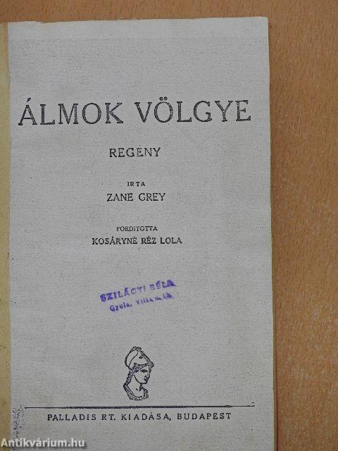 Álmok völgye