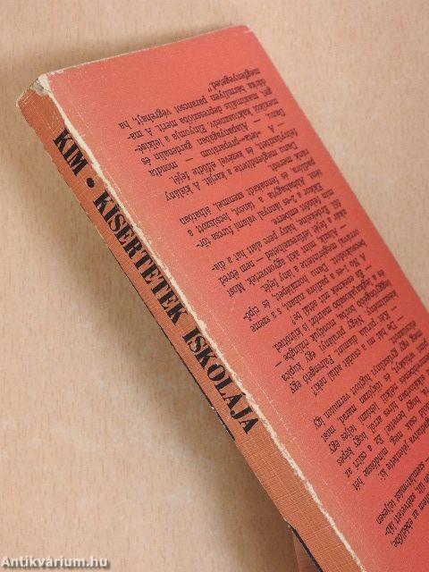 Kísértetek iskolája