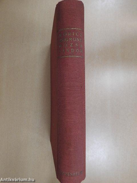 Rózsa Sándor a lovát ugratja