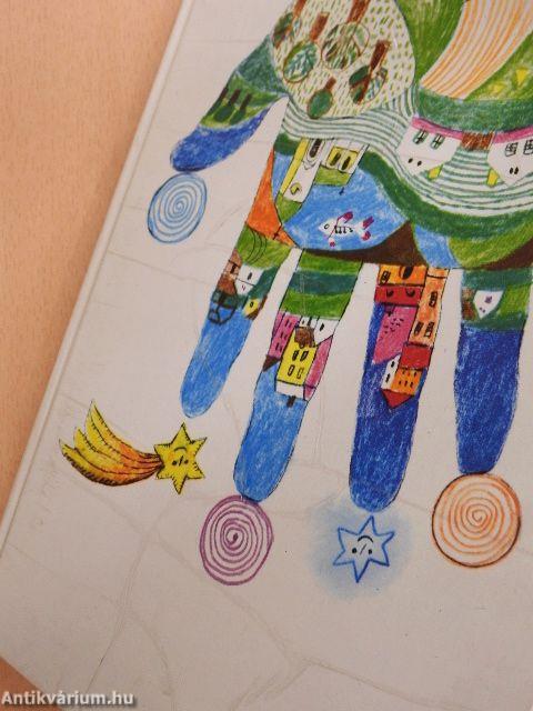 Világokat igazgatok: üveggolyókkal játszom